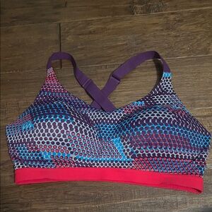 Victoria’s Secret VSX Sport Patterned sports bra 36D